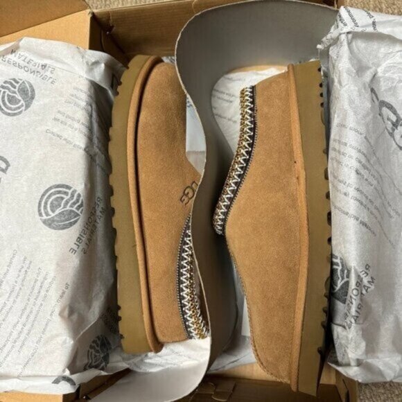 UGG Tasman Slipper Chestnut - Picture 3 of 6